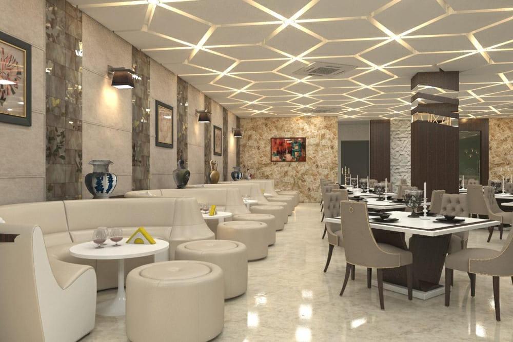 Hotel Yuvraj Grand Jabalpur Exterior photo